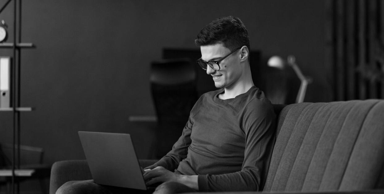 Investing in Startups and Market Analysis: Stocks, Bonds and Beyond